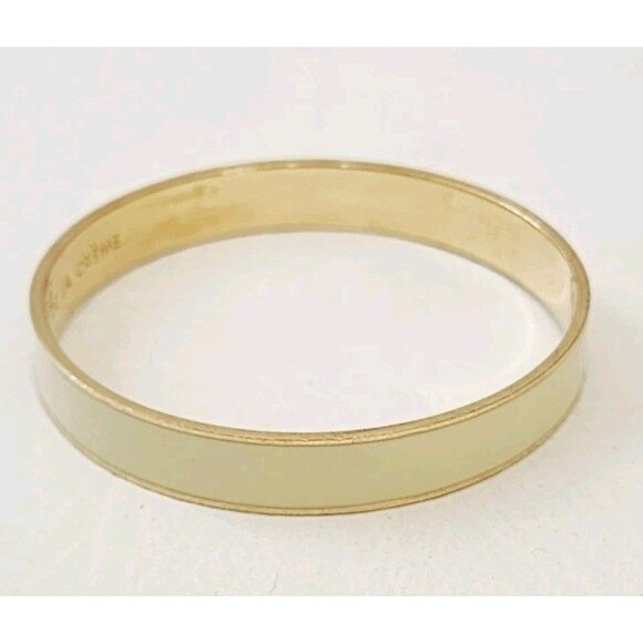 Kate Spade Gold Plated Cream Enamel Creme de la Creme Idiom Bangle Bracelet 7.5" - Picture 2 of 7